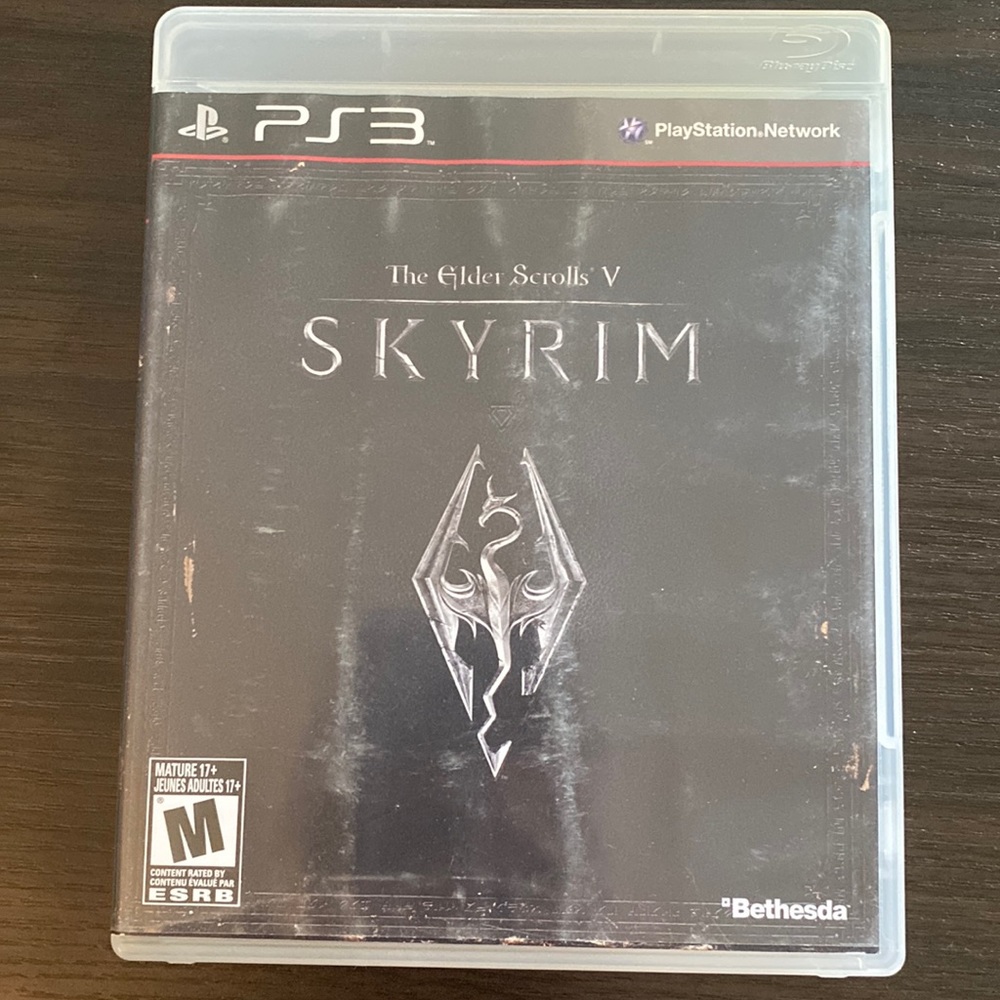 🎮PlayStation 3: Skyrim - The elder scrolls V video game